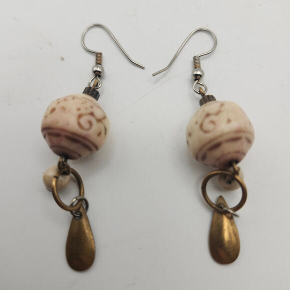 Boho Swirl Bead Teardrop Dangle Earrings Neutral Beige Gold Tone Drop Statement - Picture 6 of 8